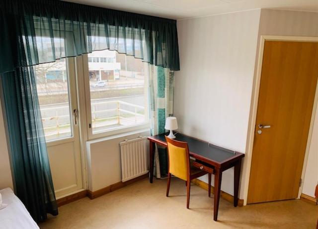 Hotelli Uninen Kotka Buitenkant foto